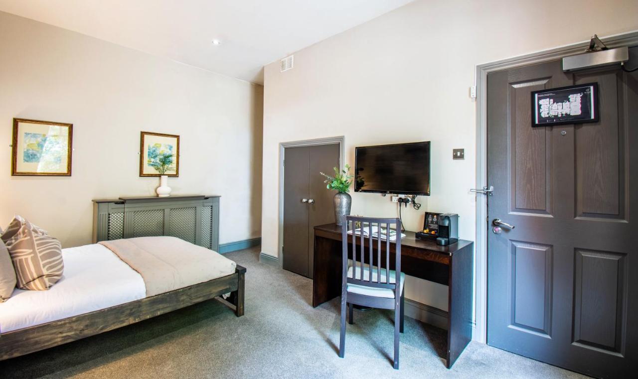 Eton House - Self Check-In, Ensuite Rooms & Self-Catering Studios Yeovil Exterior photo