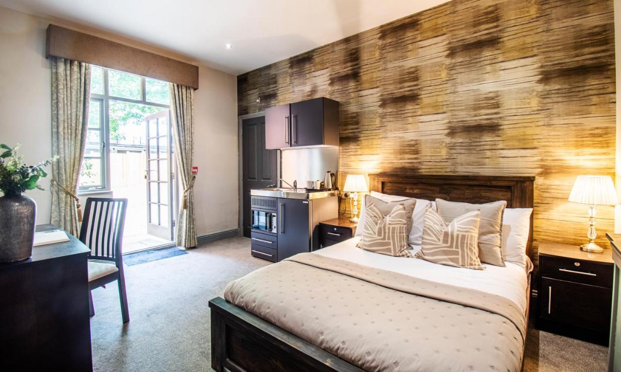 Eton House - Self Check-In, Ensuite Rooms & Self-Catering Studios Yeovil Exterior photo
