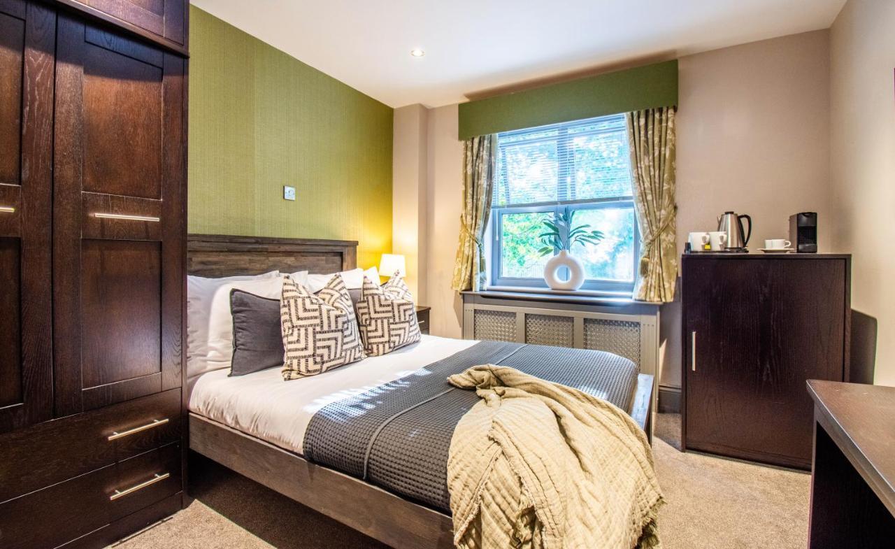 Eton House - Self Check-In, Ensuite Rooms & Self-Catering Studios Yeovil Exterior photo